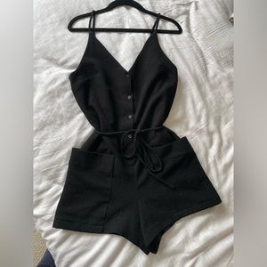 Topshop Size 2 Black Petite Strap Romper